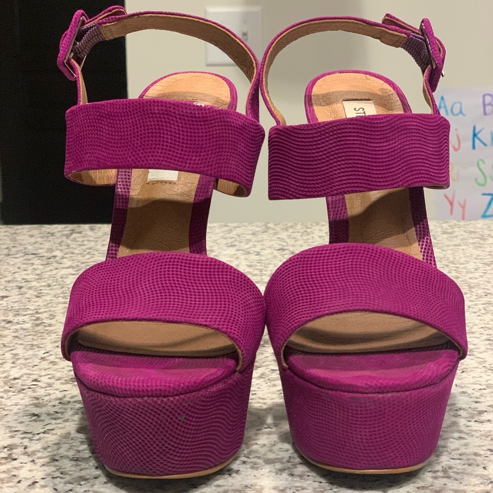Hot Pink Fuchsia Platform Steve Madden heels